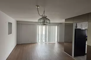 18400 Cherry Creek Dr, Homewood, IL 60430 - Photo 8