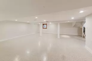 256 Blackhawk Rd, Riverside, IL 60546 - Photo 38