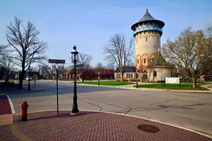 256 Blackhawk Rd, Riverside, IL 60546 - Photo 68