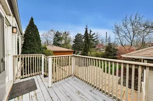 256 Blackhawk Rd, Riverside, IL 60546 - Photo 44