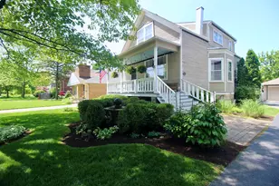 256 Blackhawk Rd, Riverside, IL 60546 - Photo 2