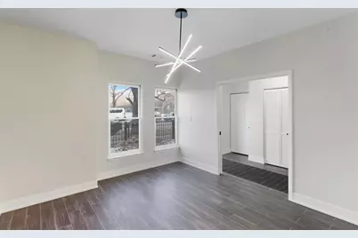 839 W 14th Place, Chicago, IL 60608 - Photo 10