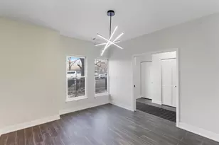 839 W 14th Pl, Chicago, IL 60608 - Photo 10