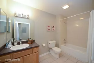 [Address not provided], Chicago, IL 60618 - Photo 8