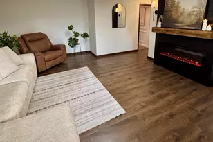 112 Donoho Dr, Salem, IL 62881 - Photo 6