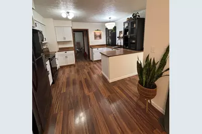 112 Donoho Drive, Salem, IL 62881 - Photo 8