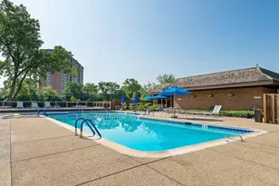 1401 Burr Oak Rd, Hinsdale, IL 60521 - Photo 34