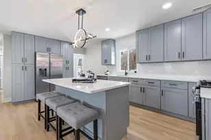 1485 Jefferson Rd, Hoffman Estates, IL 60169 - Photo 10