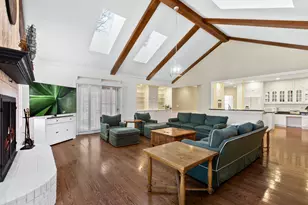 130 Carriage Trail, Barrington, IL 60010 - Photo 8