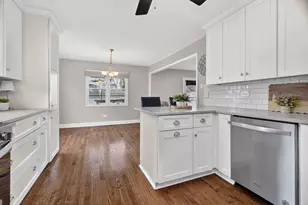 10511 S Hamlin Ave, Chicago, IL 60655 - Photo 10