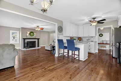 10511 S Hamlin Avenue, Chicago, IL 60655 - Photo 16