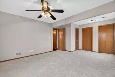 10511 S Hamlin Avenue, Chicago, IL 60655 - Photo 34