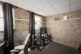 3701 N Racine Ave, Chicago, IL 60613 - Photo 16