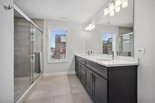 1251 Gateway Ct, Northbrook, IL 60062 - Photo 14