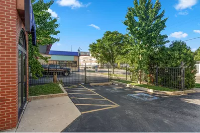 [Address not provided], Chicago, IL 60629 - Photo 8
