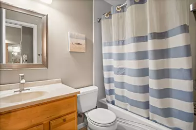 2479 Carlton Drive, Woodridge, IL 60517 - Photo 22