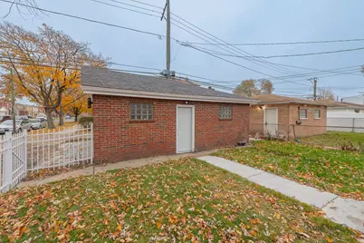 300 E 107th Street, Chicago, IL 60628 - Photo 30