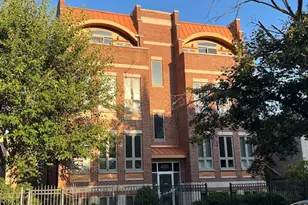 4135 N Kedvale Ave, Chicago, IL 60641 - Photo 2