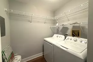 1221 Sandhurst Ct, Schaumburg, IL 60193 - Photo 16