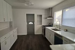 [Address not provided], Chicago, IL 60628 - Photo 6