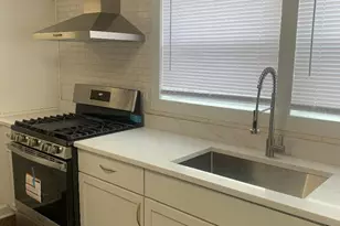 [Address not provided], Chicago, IL 60628 - Photo 14