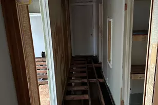 2942 N Gresham Ave, Chicago, IL 60618 - Photo 12