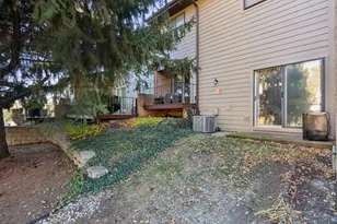 75 Mineola Rd, Fox Lake, IL 60020 - Photo 32