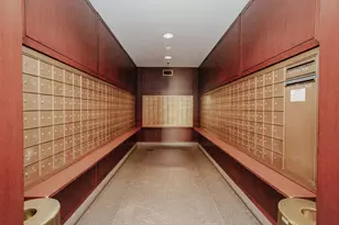 401 E Ontario St, Chicago, IL 60611 - Photo 4