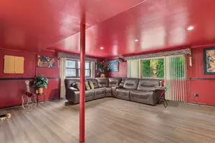 1241 E 168th St, South Holland, IL 60473 - Photo 4