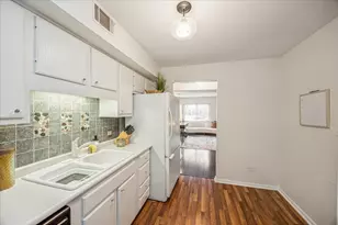 6425 Clarendon Hills Rd, Willowbrook, IL 60527 - Photo 6