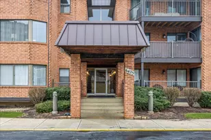 6425 Clarendon Hills Rd, Willowbrook, IL 60527 - Photo 1