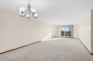 9500 N Washington St, Niles, IL 60714 - Photo 4