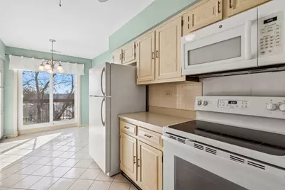 9500 N Washington Street #505, Niles, IL 60714 - Photo 8