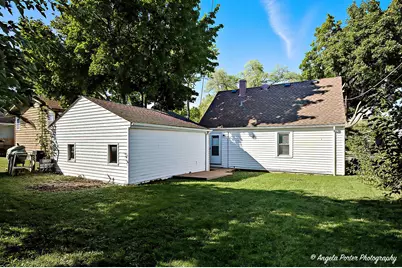 1315 Cherokee Drive, Round Lake Beach, IL 60073 - Photo 14
