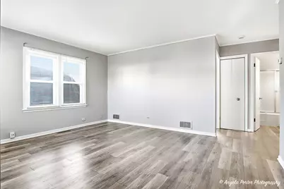 1315 Cherokee Drive, Round Lake Beach, IL 60073 - Photo 4