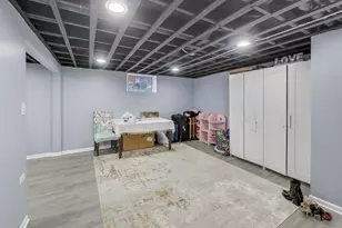 1437 E Michele Dr, Palatine, IL 60074 - Photo 12