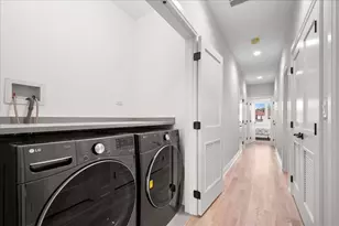 2435 N Clybourn Ave, Chicago, IL 60614 - Photo 16