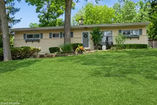 595 Ravinia Rd, Highland Park, IL 60035 - Photo 2