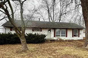 115 N Elm St, Loda, IL 60948 - Photo 1