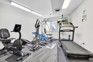 1400 N Yarmouth Pl, Mount Prospect, IL 60056 - Photo 18