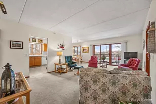 100 N Gary Ave, Wheaton, IL 60187 - Photo 6