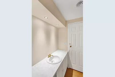 1053 Lakeview Road, Elgin, IL 60123 - Photo 24