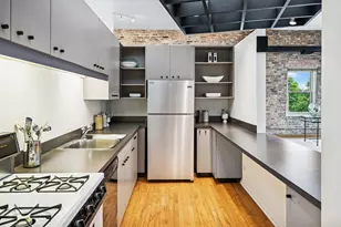 515 N Noble St, Chicago, IL 60642 - Photo 6