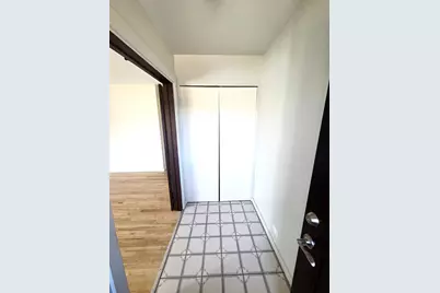 828 Lavergne Avenue, Wilmette, IL 60091 - Photo 2