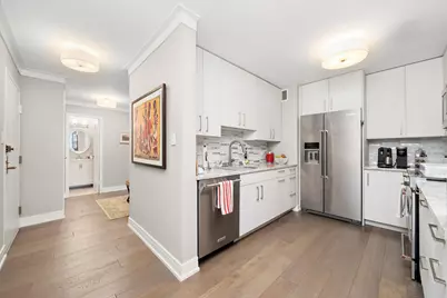 777 N Michigan Avenue #1601, Chicago, IL 60611 - Photo 4