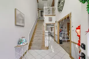 9910 W 167th St, Orland Park, IL 60467 - Photo 2