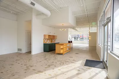 3256 W Bryn Mawr Avenue, Chicago, IL 60659 - Photo 14