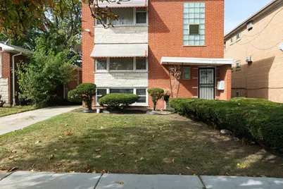 452 Yates Avenue, Calumet City, IL 60409 - Photo 2