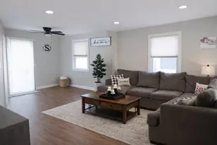 10718 S Kedzie Ave, Chicago, IL 60655 - Photo 4
