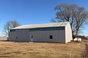 17093 Somonauk Rd, Dekalb, IL 60115 - Photo 14